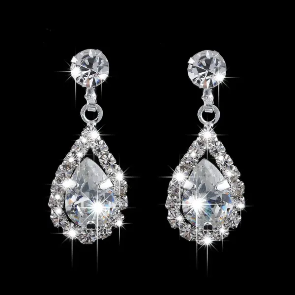 Brilliant Full Diamond Zircon Drop Necklace and Earrings Set