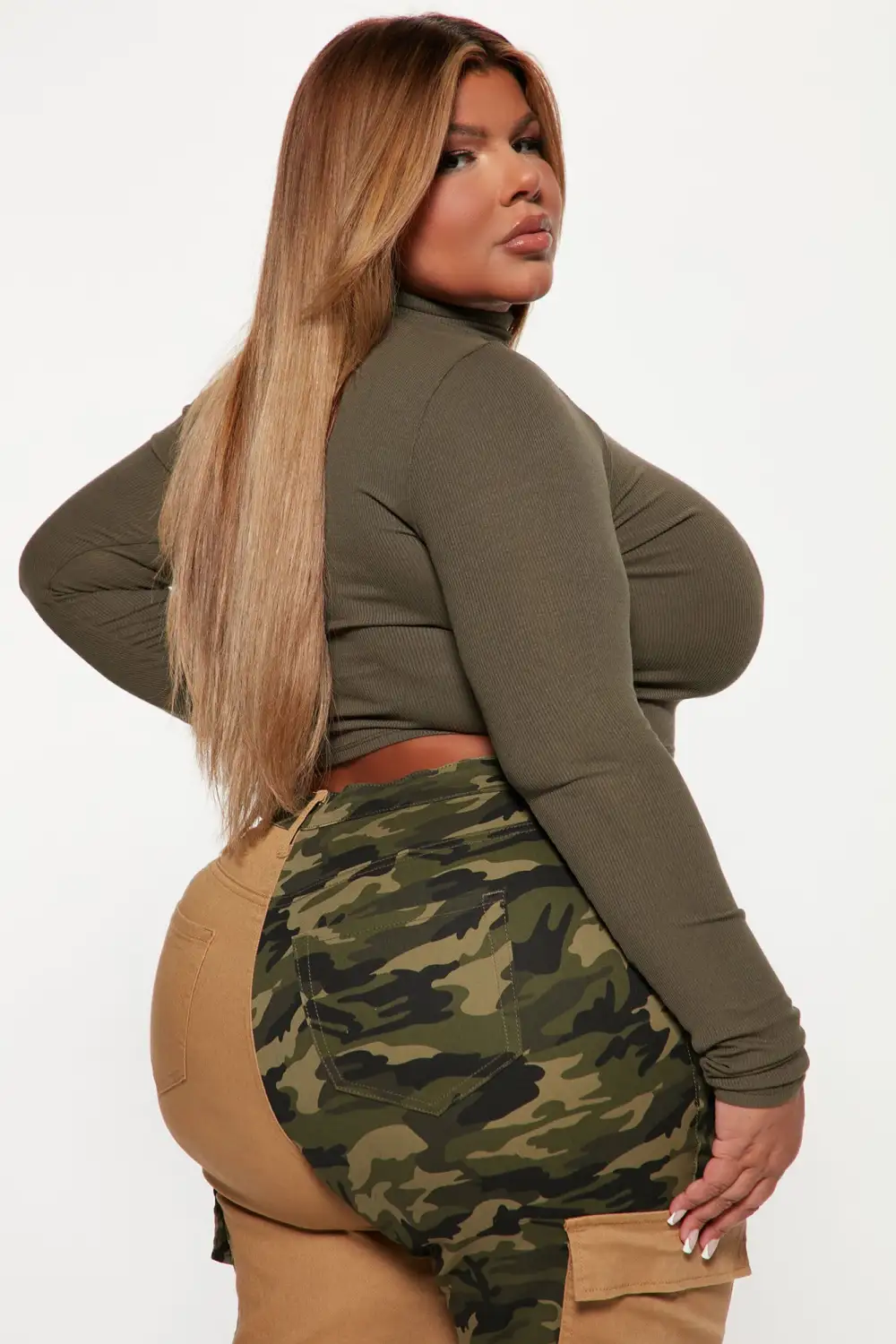 Amerie Turtle Neck Sweater - Olive