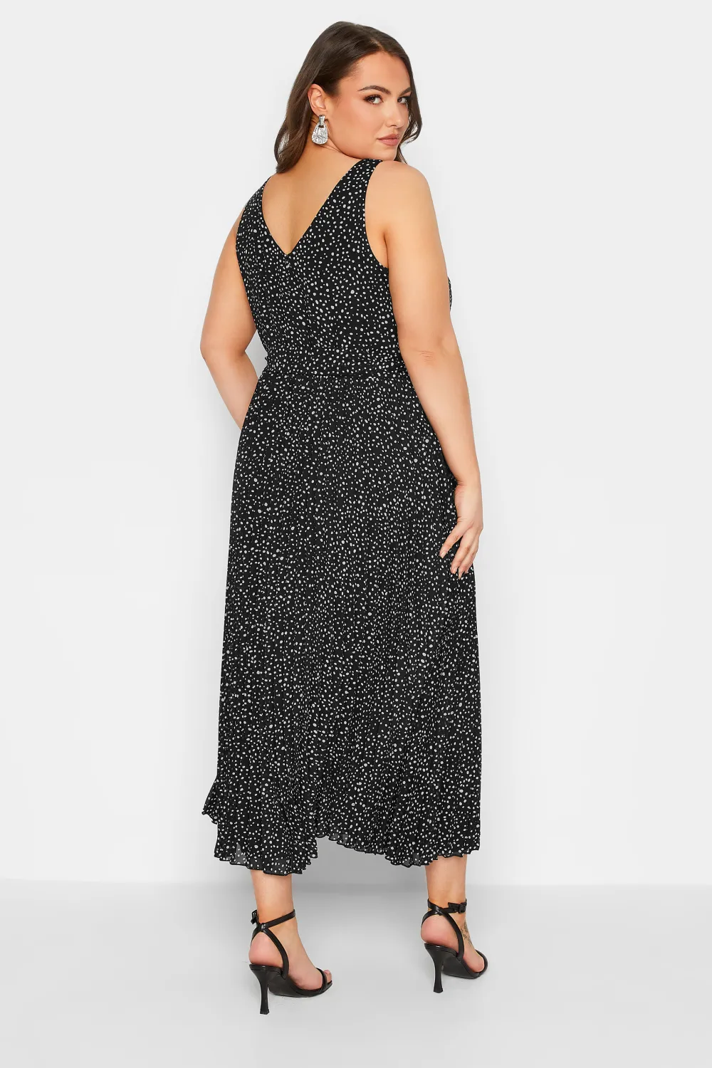 YOURS LONDON Curve Black Spot Print Pleated Maxi Dress