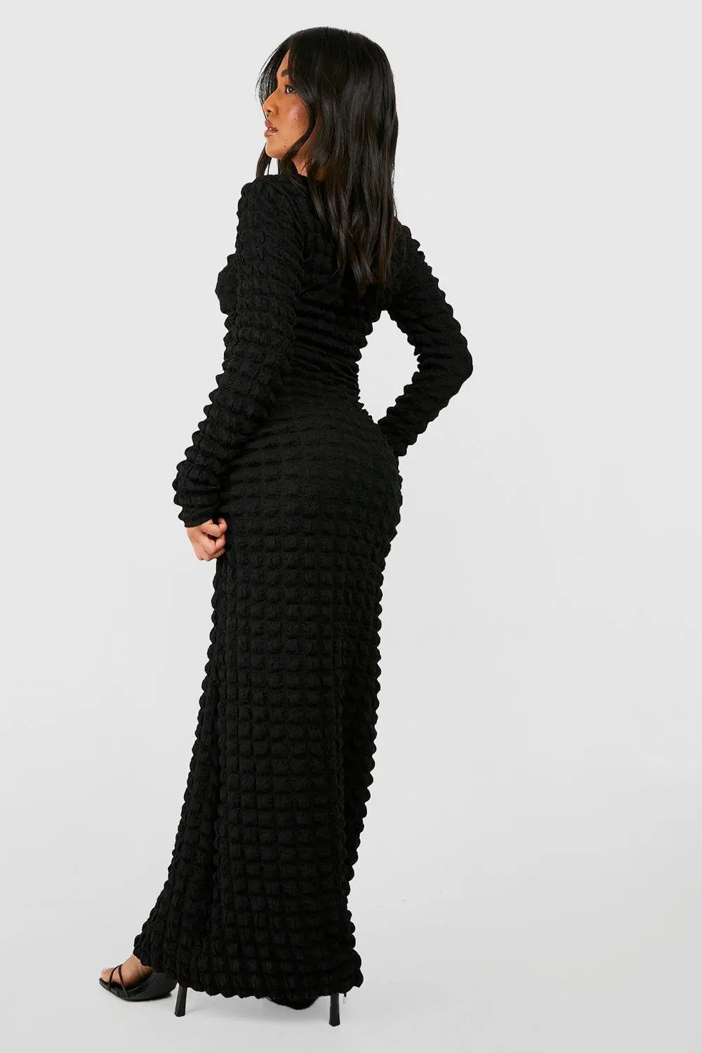 PETITE BUBBLE TEXTURED SQUARE NECK MAXI DRESS