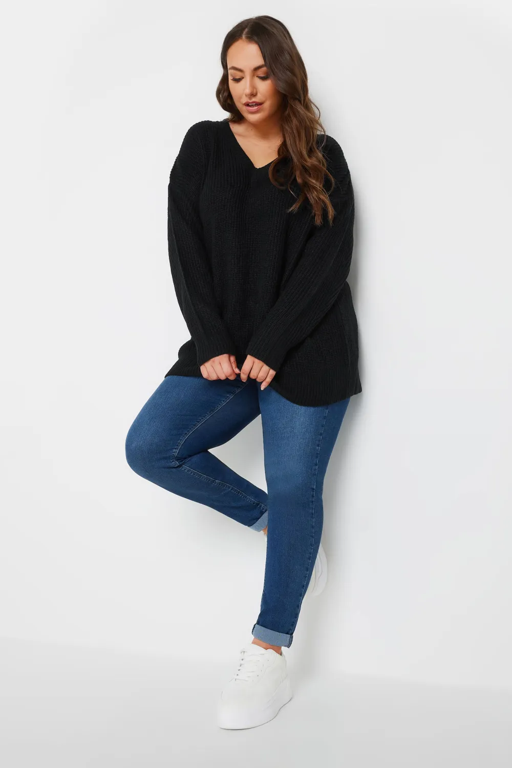 YOURS Curve Black V-Neck Knitted Jumper