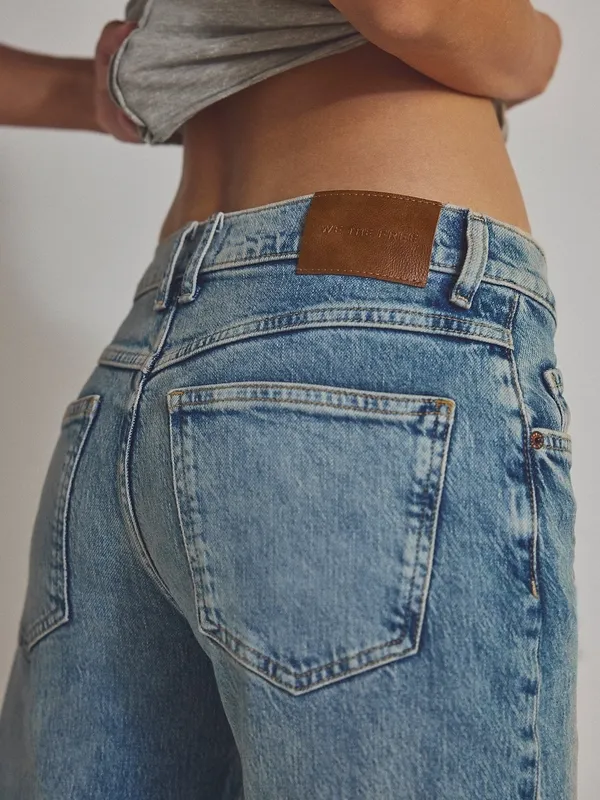 Mid-Rise Straight Leg Denim Jeans