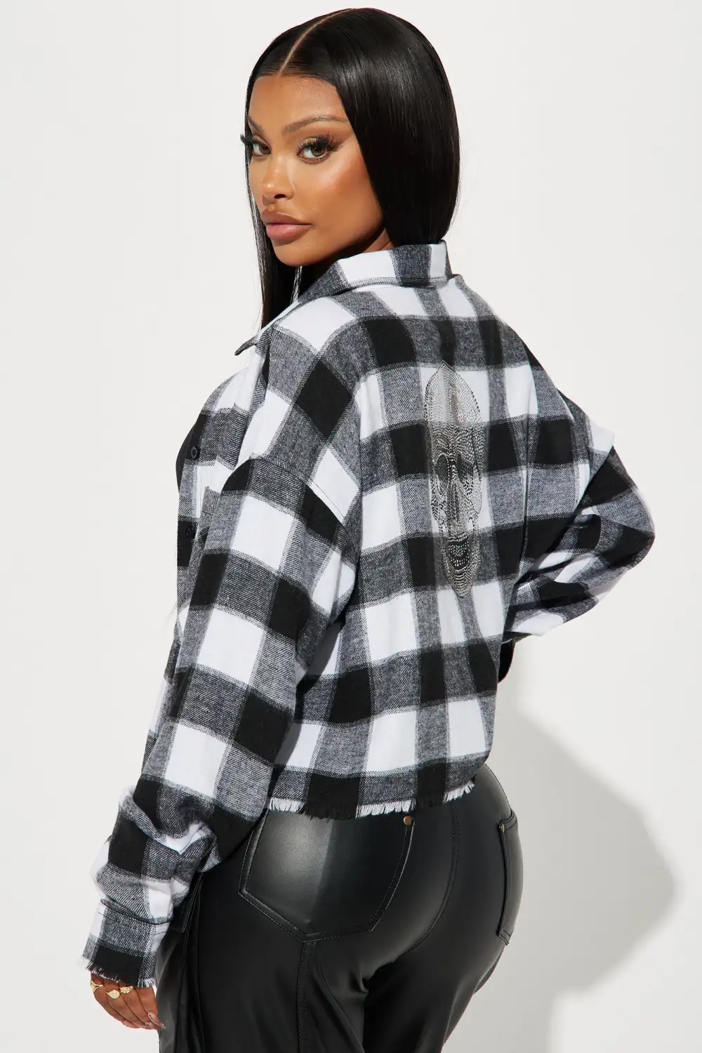 Bad To The Bone Cropped Plaid Shirt - Black/White