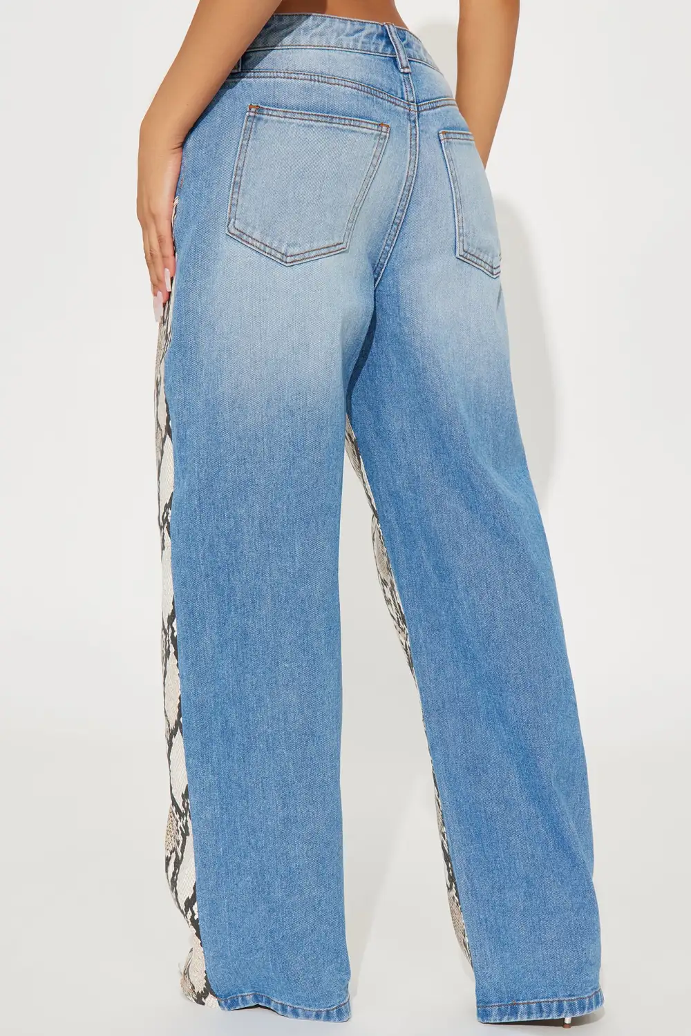 In The Details Snake Print Wide Leg Jeans - Medium Wash