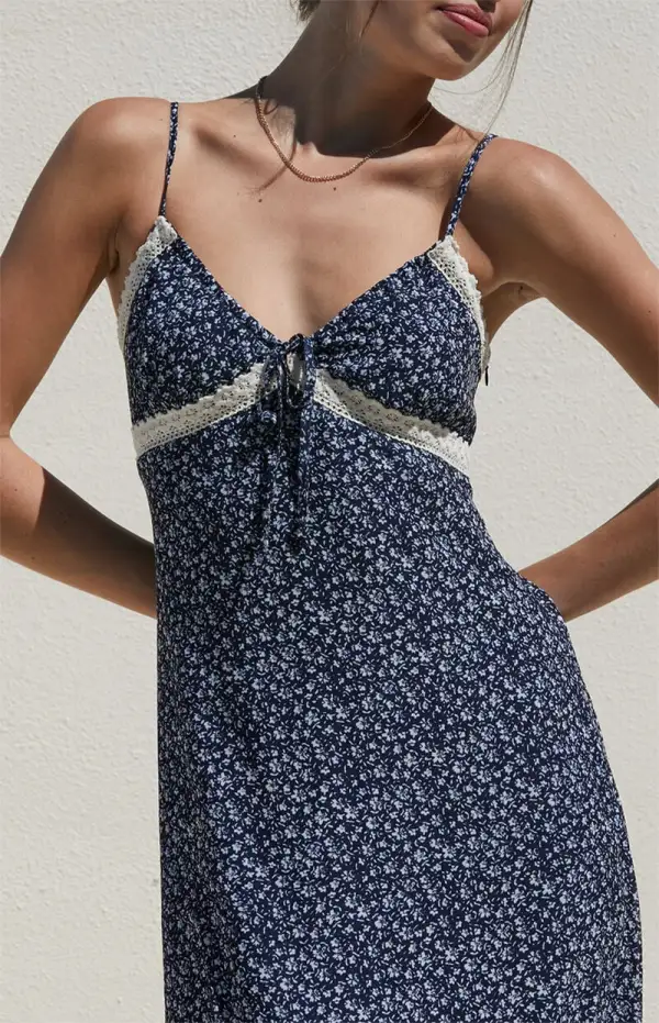 LA Hearts Floral Lace Trim Midi Dress