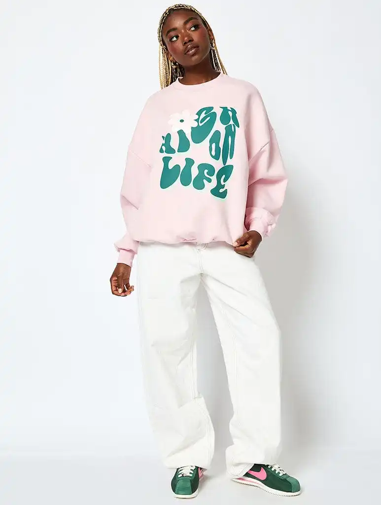 High On Life Sweatshirt in Pink