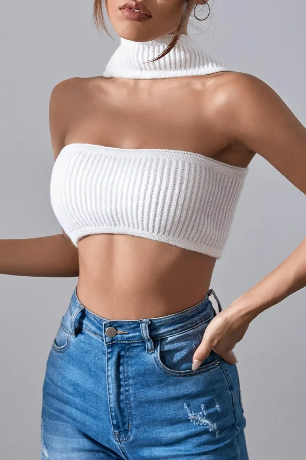 Halterneck cropped knitted top