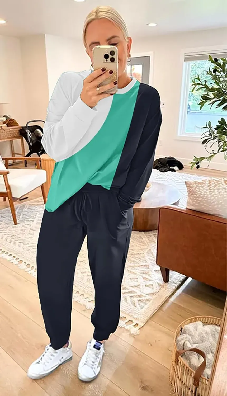 Lounge Sets for Women Two Piece Outfits Sweatsuits Sets Long Pant Loungewear Workout Athletic Tracksuits