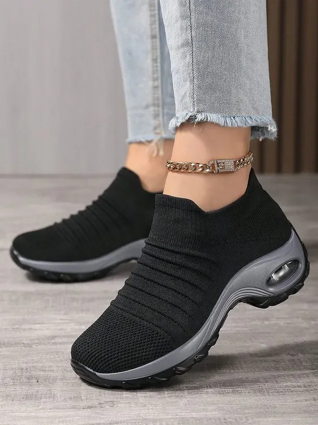 Sports Color Block Breathable Slip On Block Heel Fly Woven Shoes