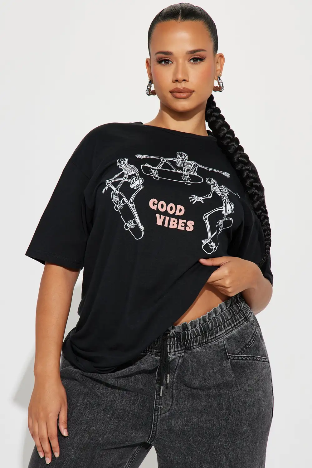 Good Vibes Skeleton Graphic Tee - Black