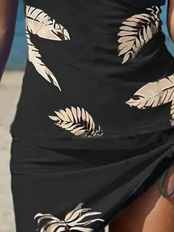 Women's Swimwear Tankini 2 Piece Plus Size Swimsuit Open Back Printing for Big Busts Trees / Leaves Black Halter V Wire Bathing Suits New Vacation Fashion / Modern / Padded Bras