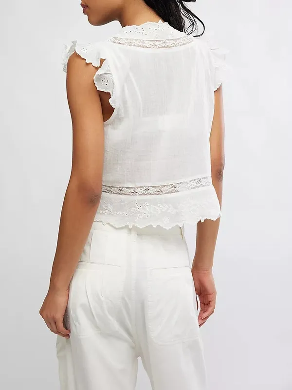 Embroidered Short Sleeve Knit Top