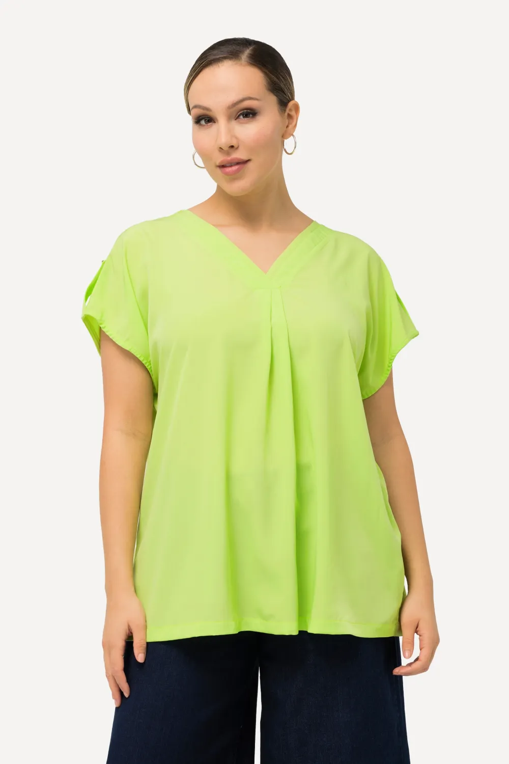 Blush Oversized V-Ausschnitt, Zierfalten Halbarm