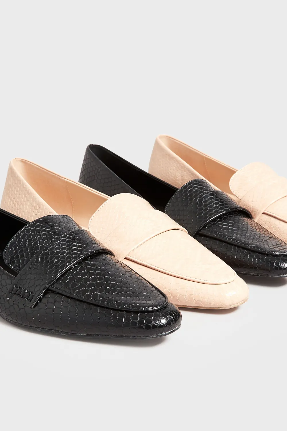 LTS Black Metal Trim Loafers In Standard Fit