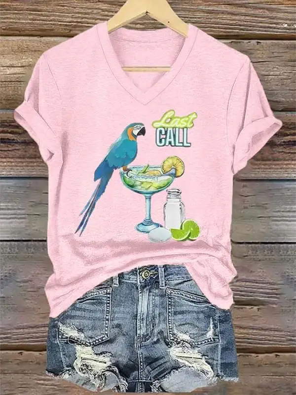 Women's Retro Parrot Margarita Print T-Shirt