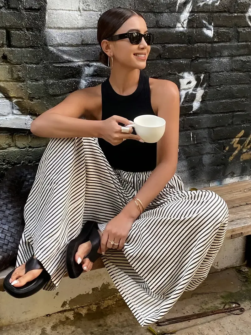 Women's Striped Wide Leg Pants with Elastic Waist - Casual Polyester, Machine Washable, High-Contrast Vertical Stripes, Comfortable All-Season Wear