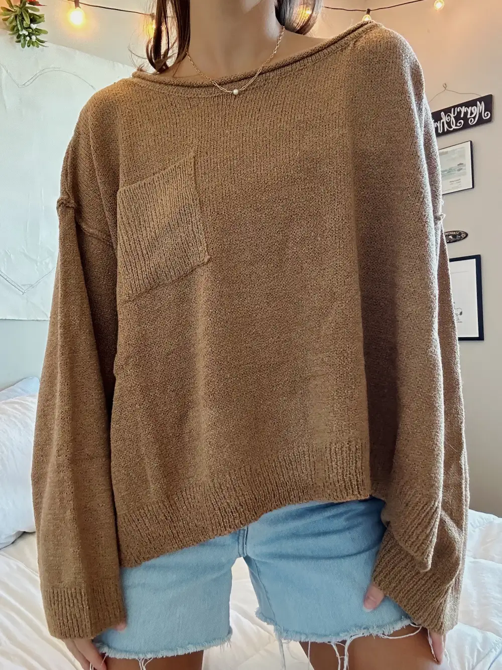 OVERSIZED BOXY SWEATER