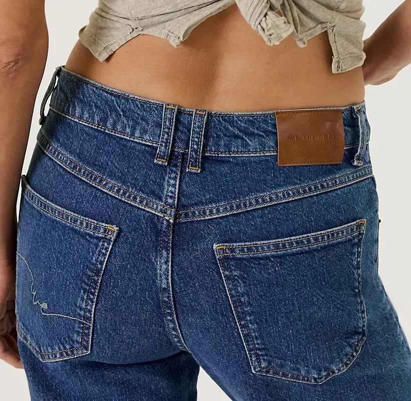 Mid-Rise Straight Leg Denim Jeans