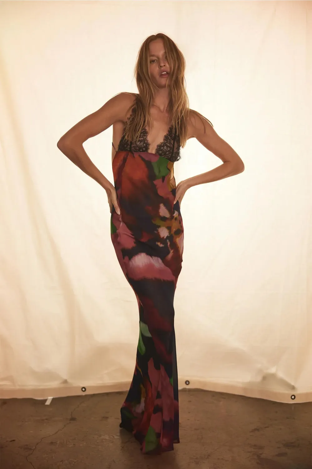 PAOLA FLORAL SLIP DRESS