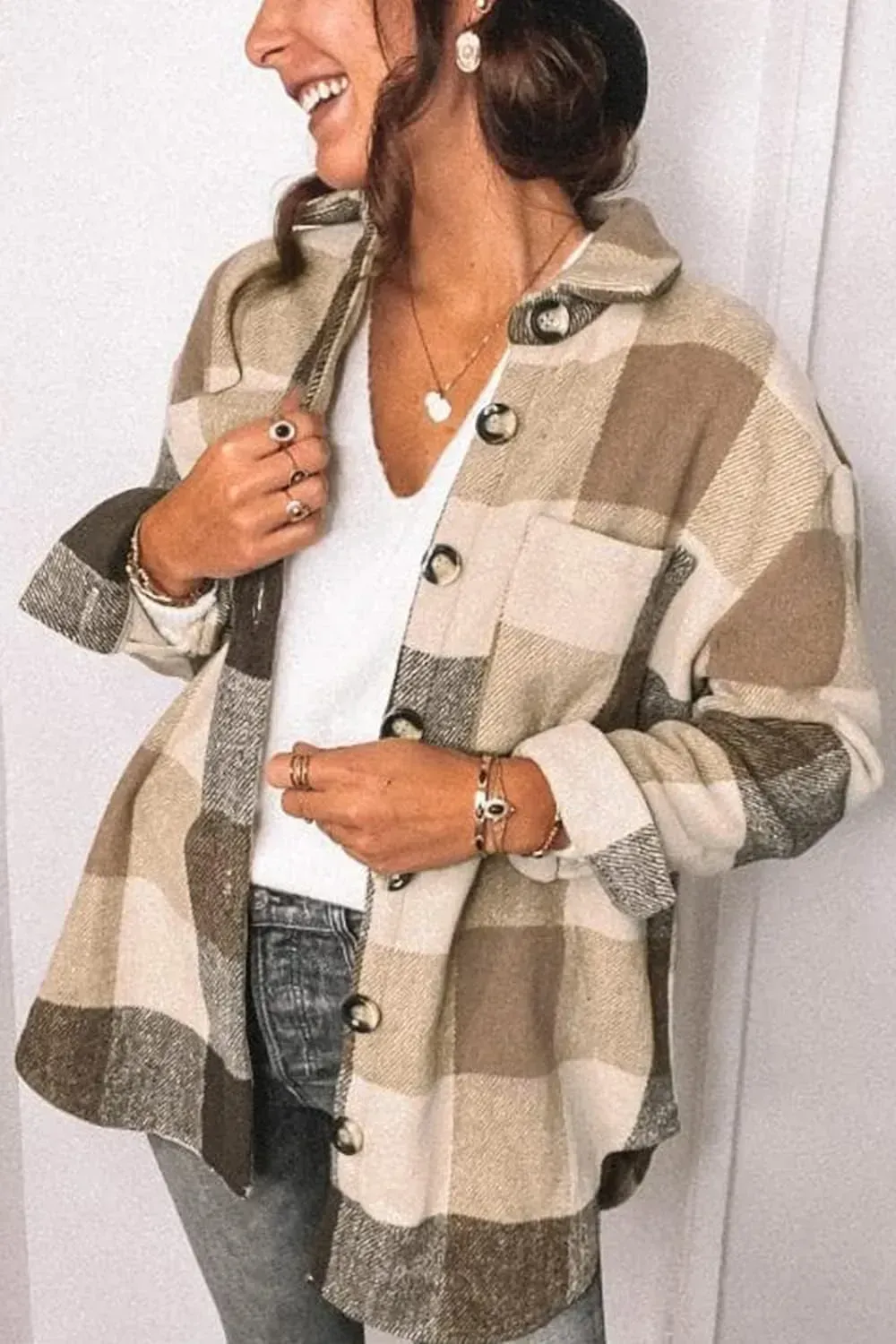 Women's 2023 Fall Clothes Plaid Shacket Jacket Long Sleeve Button Down Flannel Shirts Fashion Blouse