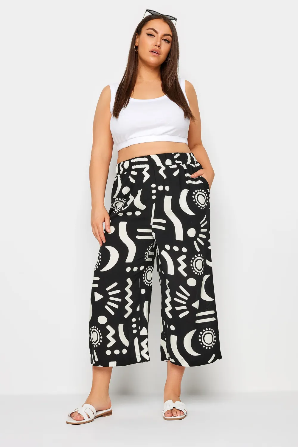 YOURS Curve Black Wide Leg Cropped Trousers