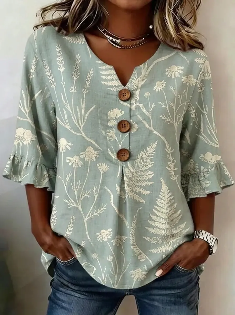 Women's Nashville Botanical Fern Floral Printed V-neck Button Top