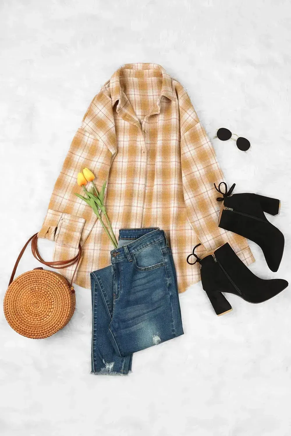 Women's 2023 Fall Clothes Plaid Shacket Jacket Long Sleeve Button Down Flannel Shirts Fashion Blouse