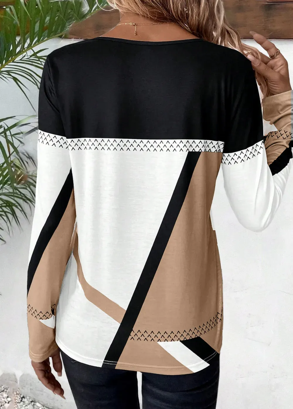 Light Coffee Patchwork Geometric Print Long Sleeve T Shirt