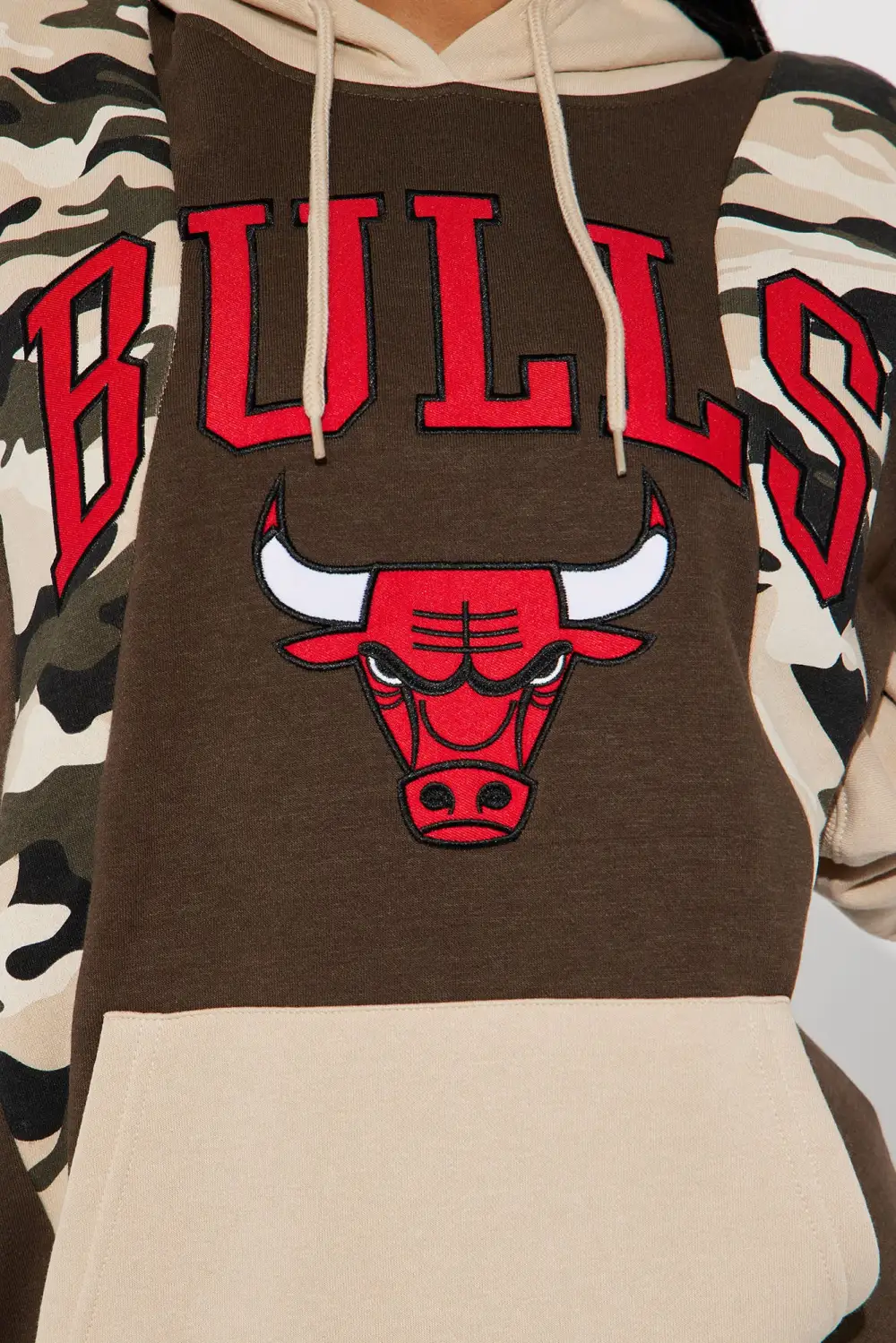 Bulls Camo Hoodie - Brown/combo