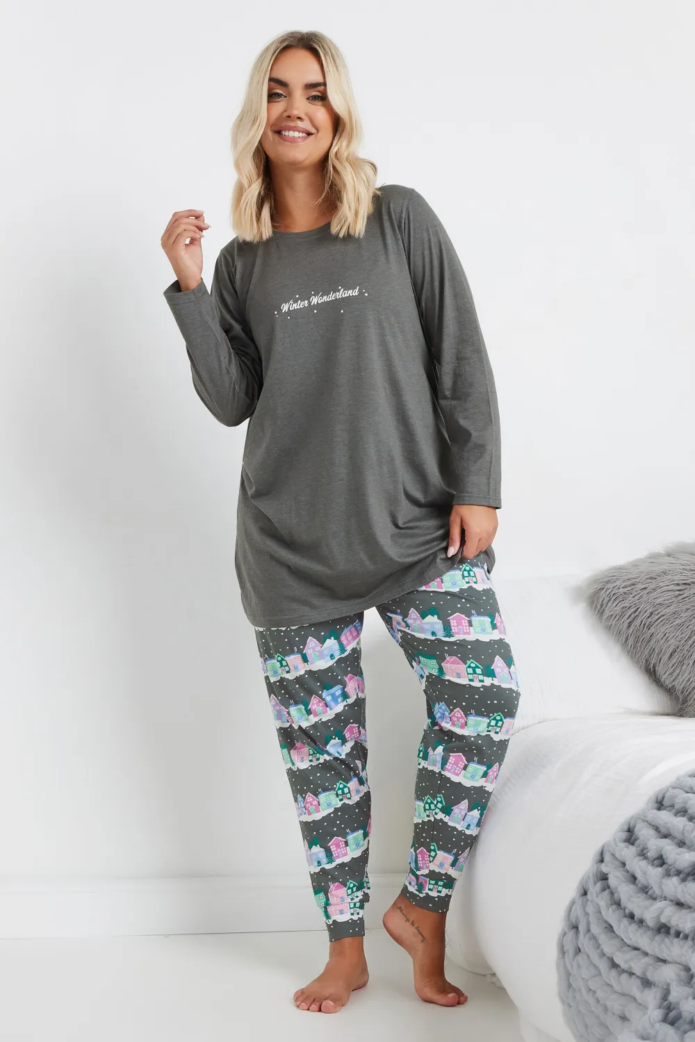 YOURS Curve Grey 'Winter Wonderland' Cuffed Pyjama Set