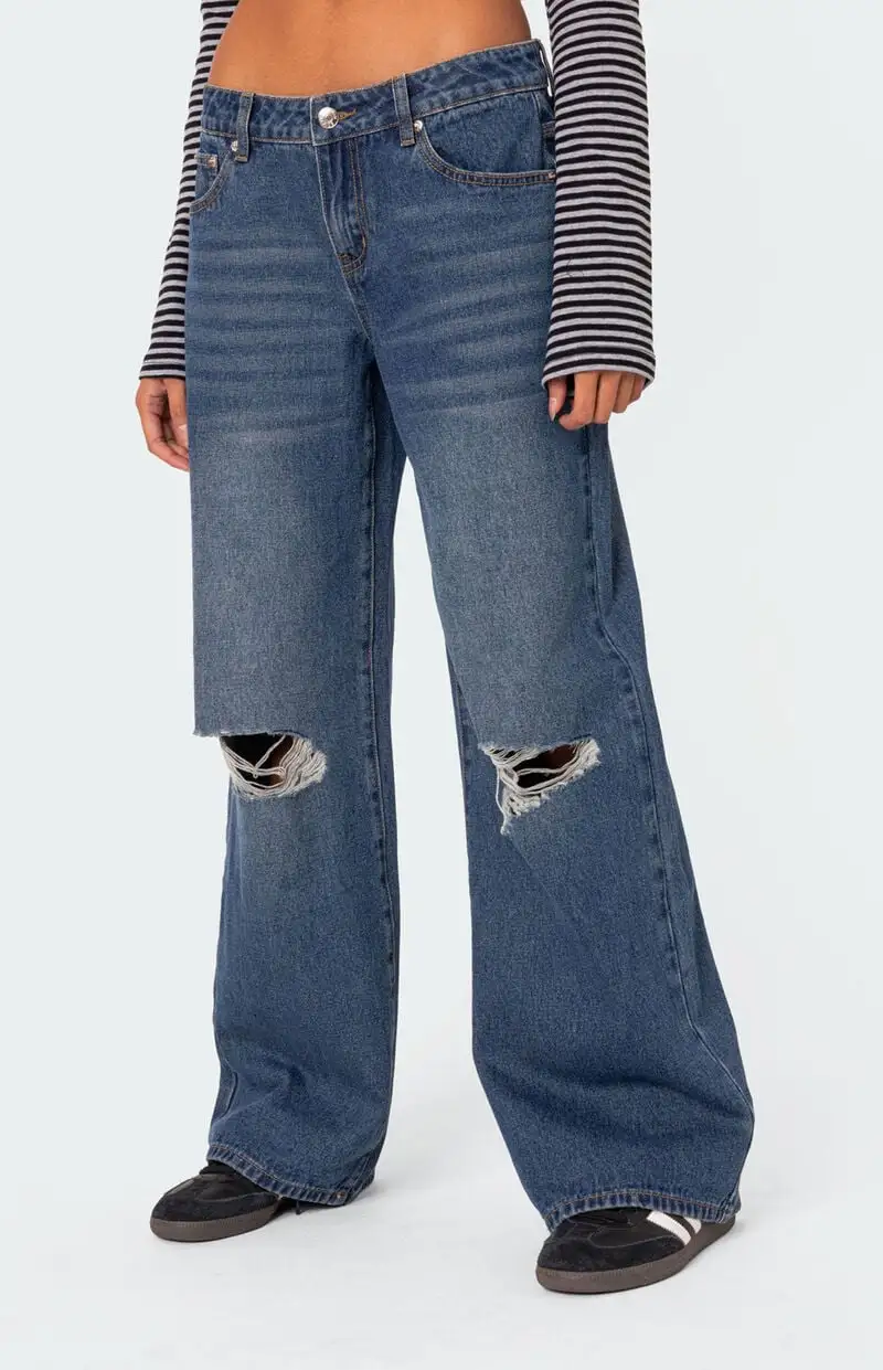 Edikted Debbie Distressed Low Rise Baggy Jeans