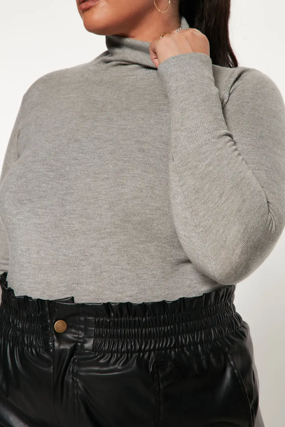 Meet Me Somewhere Turtle Neck Sweater - Heather Grey