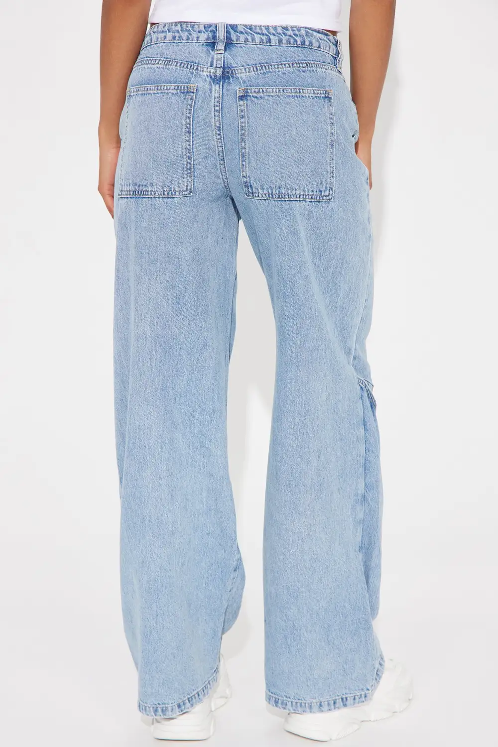 Logical Conclusion Baggy Straight Leg Jeans - Light Wash