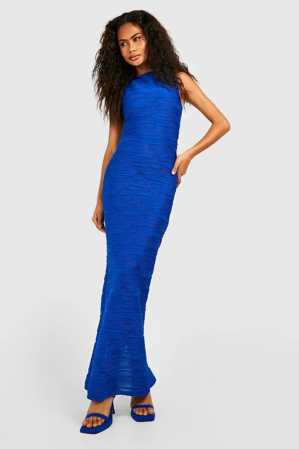 TEXTURED WAVE RIB MAXI DRESS