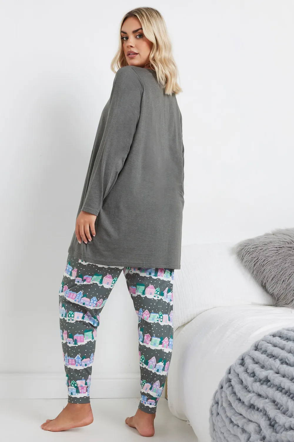 YOURS Curve Grey 'Winter Wonderland' Cuffed Pyjama Set