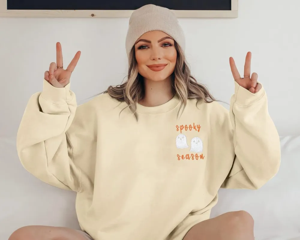 LOTUCY Halloween Sweatshirt Women Cute Spooky Season Sweatshirts Ghost Fall Embroidered Sweater Pullover Top