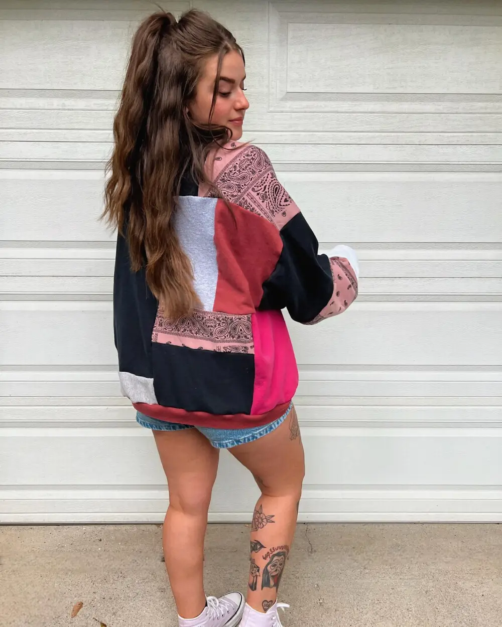 Pink  hoodie sweatshirts how perfect and cozy piece for your Halloween day