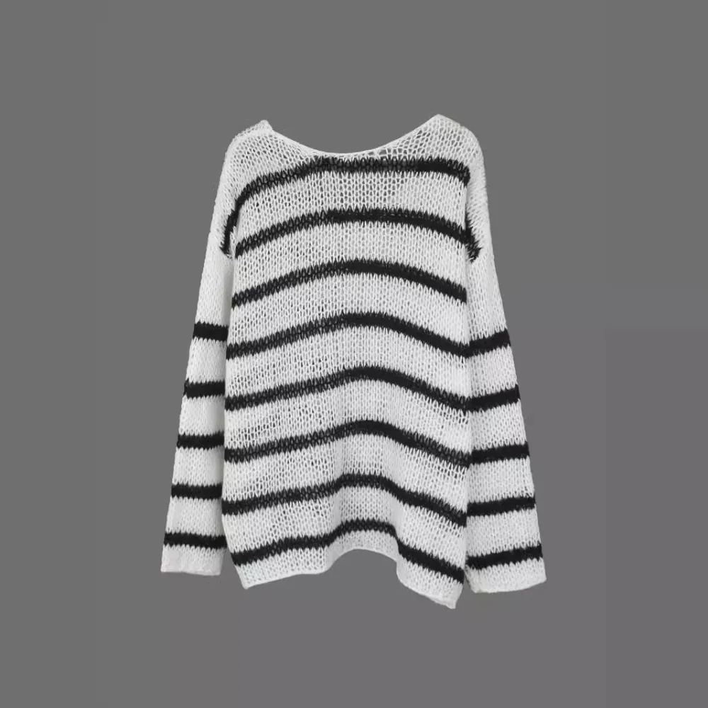 Round Neck Long Sleeves Striped Casual Sweater