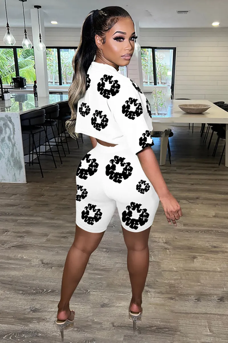 Graphic Print Short Sleeve Crop Top Slim Fit Shorts Matching Set-Black