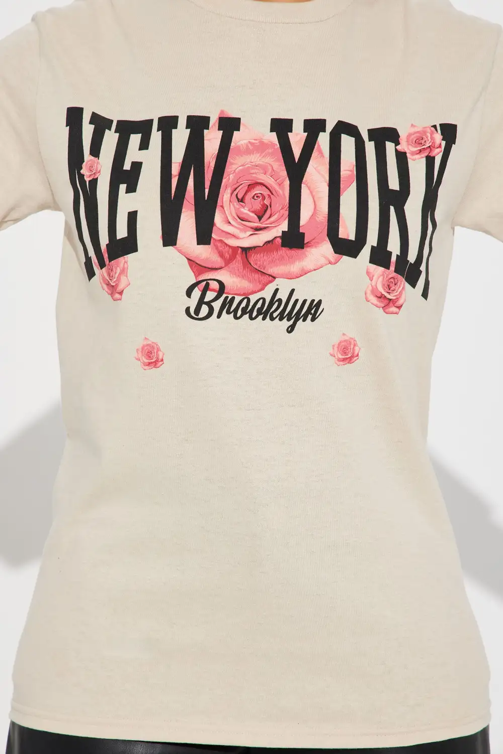 Living For New York Graphic Tee - Taupe