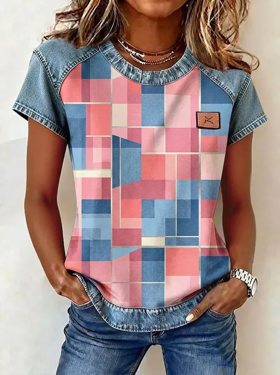 Women's Nashville Geometric Plaid Printed T-shirt
