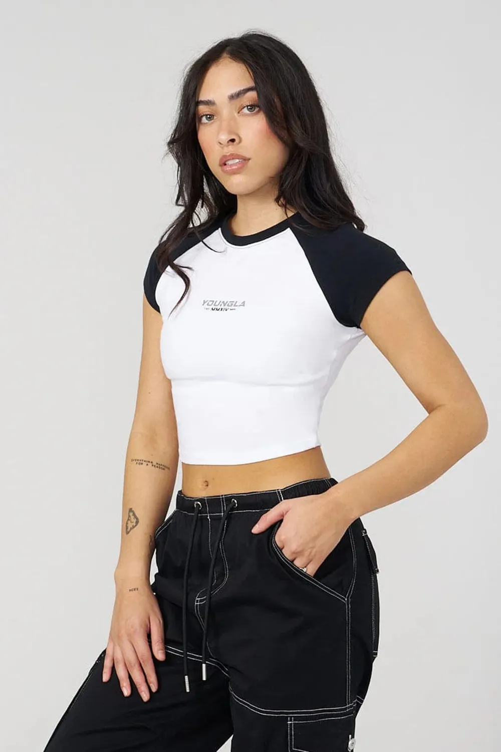 RAGLAN BABY TEE