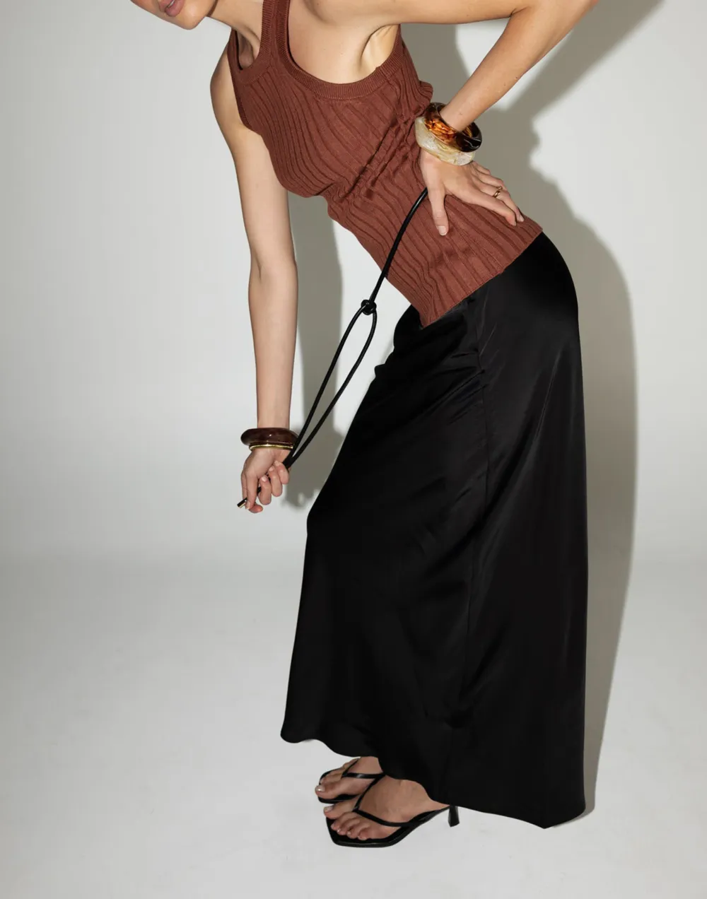 Basic High Round Neck Long Vest