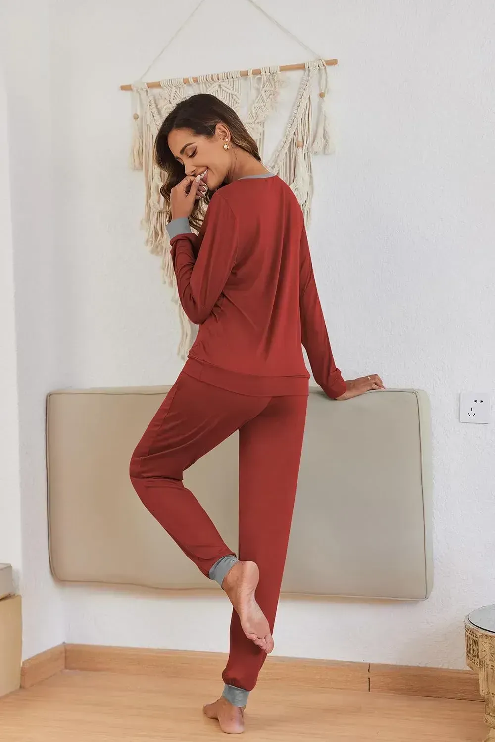 Women's Pajamas Sets Long Sleeve with Plaid Pants Soft Sleepwear O Neck 2 Piece Pjs Joggers Loung Set with Pockets