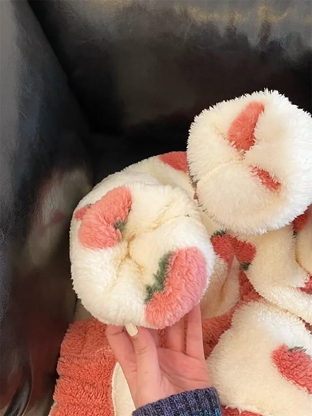 Women's Fleece Fluffy Fuzzy Warm Pajamas Sets Fruit Fashion Casual Comfort Home Daily Bed Flannel Warm V Wire Long Sleeve Cardigan Pant Button Pocket Fall Winter Pink Red