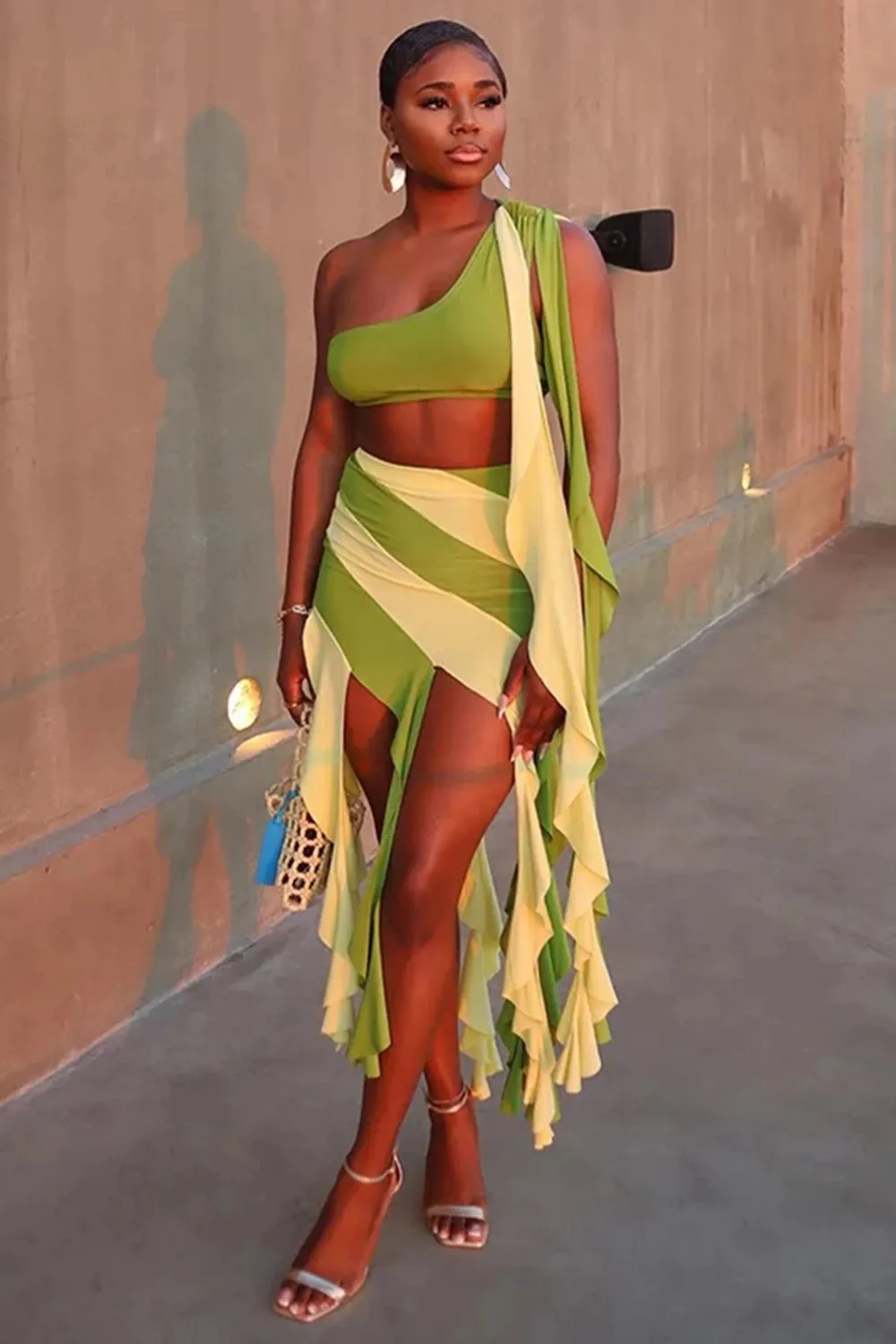 One-shoulder sexy tight-fitting tassel skirt suit