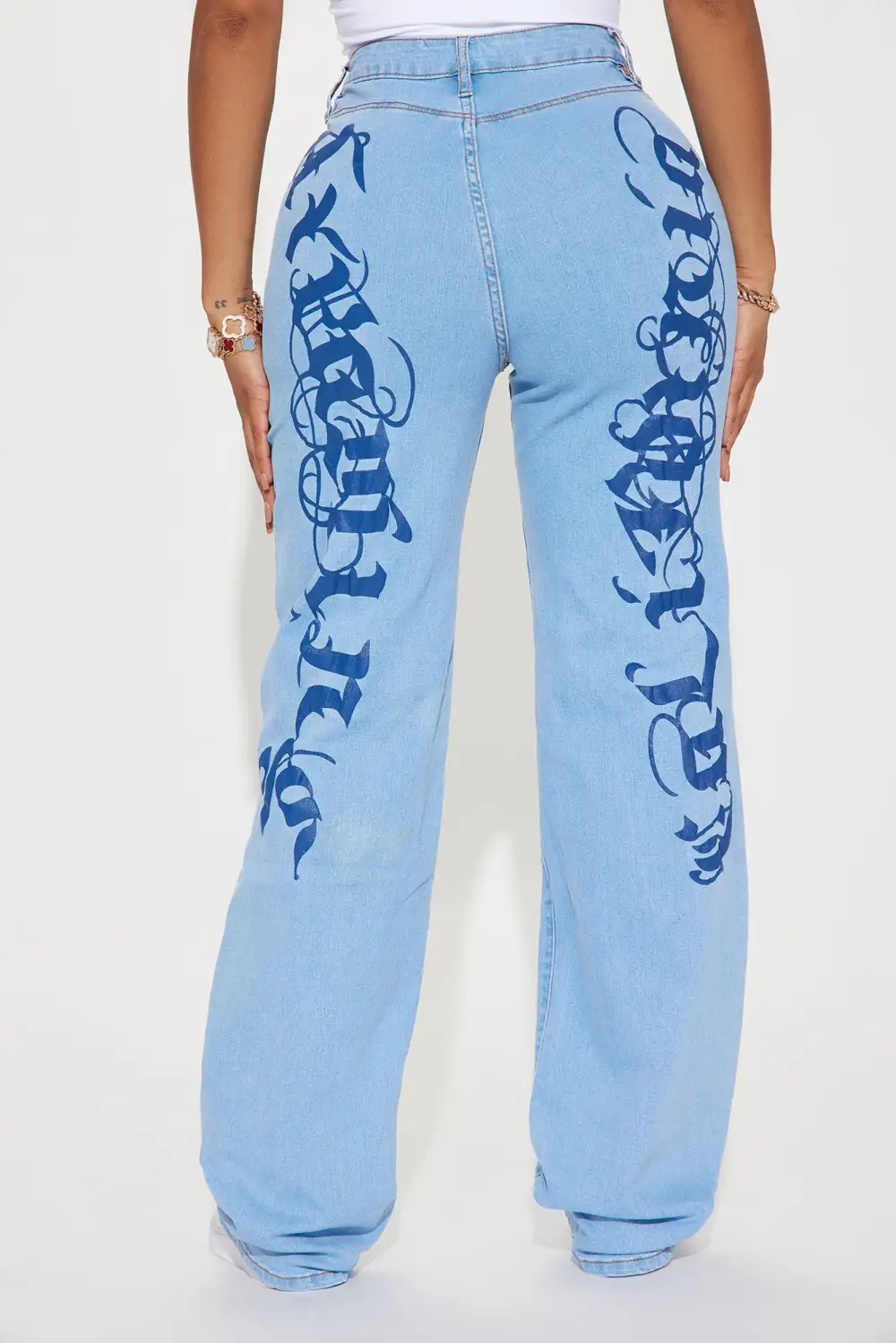 California Dreaming Stretch Straight Leg Jeans - Medium Wash