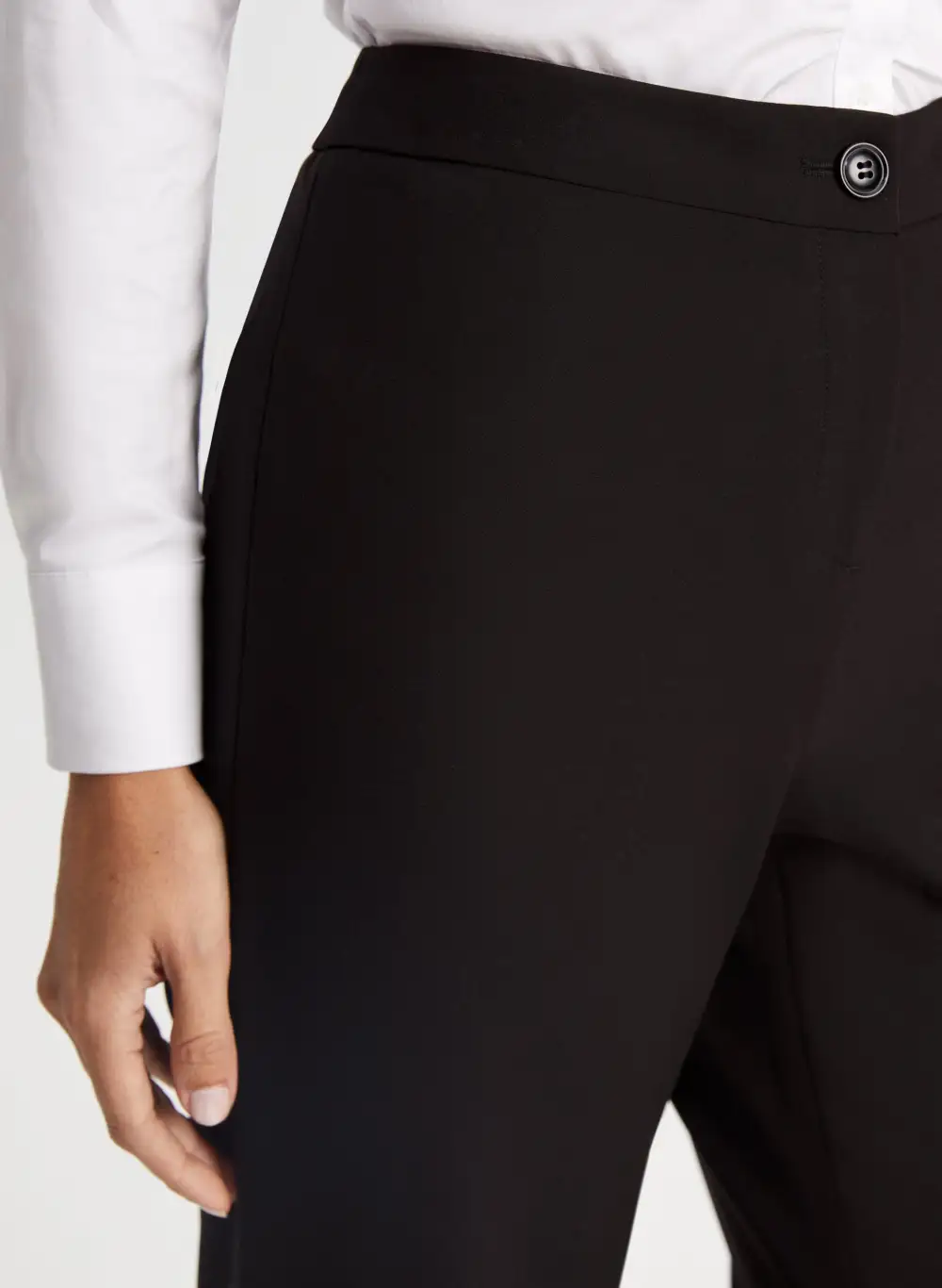 Modern Fit Straight Leg Pants