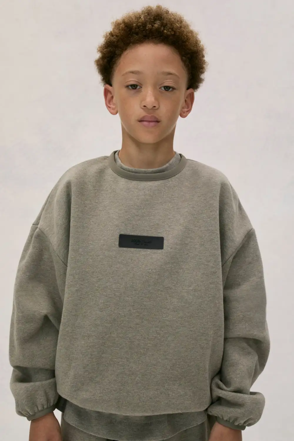 KIDS   CREWNECK