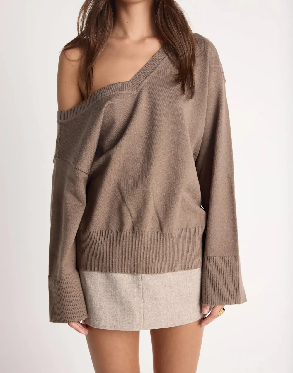 Fashionable And Creative One-Shoulder Textured Top